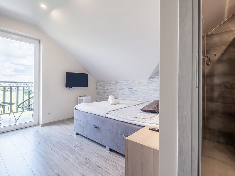 Pokój dwuosobowy (poddasze)